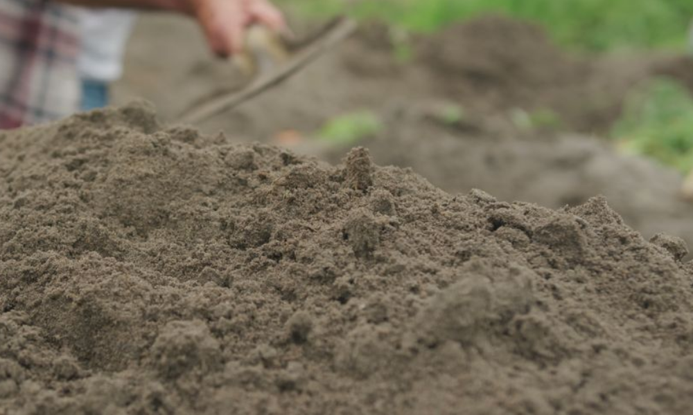 Cracked concrete foundation due to expansive soil movement—let Concrete Repairman perform your expert foundation inspection. Call (480) 725-7614 today.